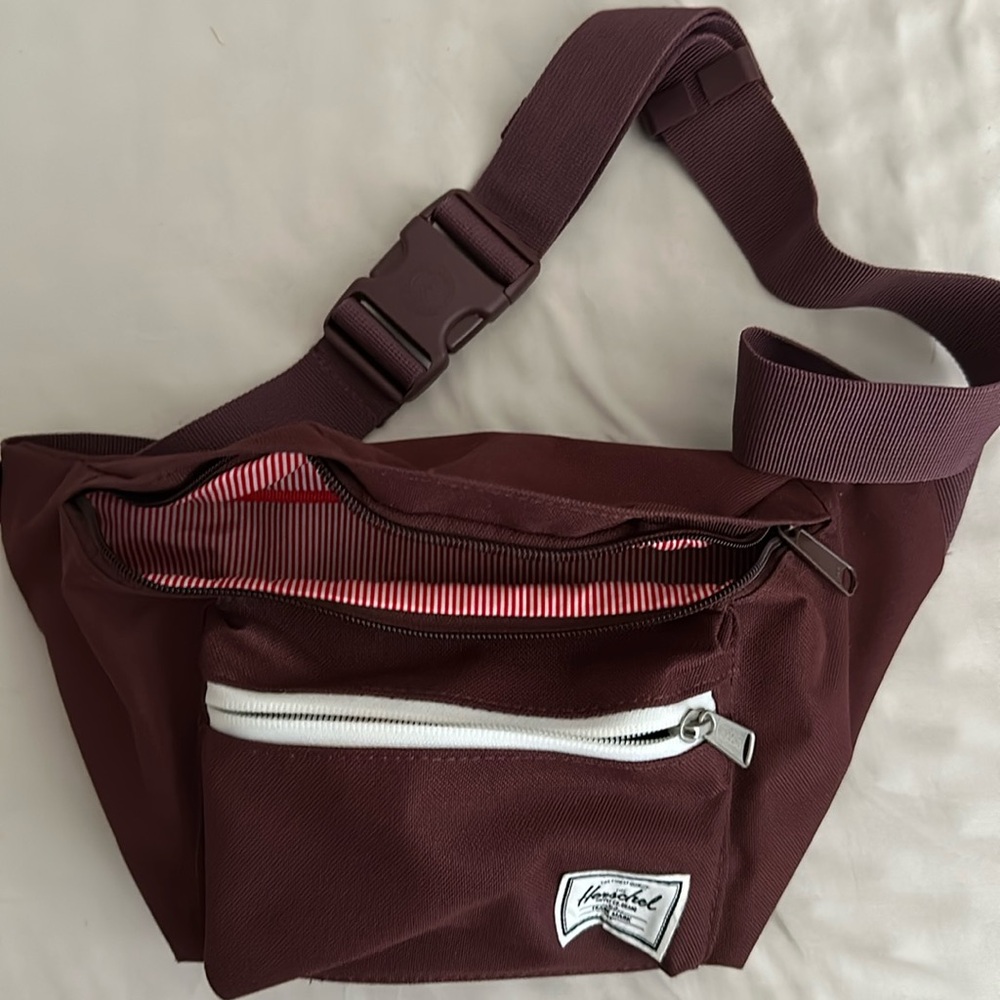 Herschel supply company - Maroon Fanny pack